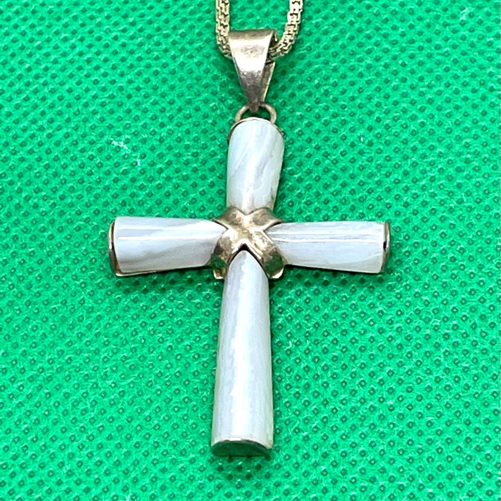 Sterling Chalcedony Cross On Box Chain